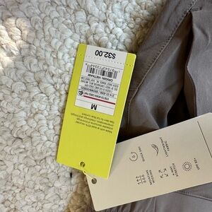 Target | women’s joggers | Medium | NWT